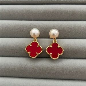 Red Clover Pearl Earrings |Sterling Silver Posts |Christmas Gift for Her